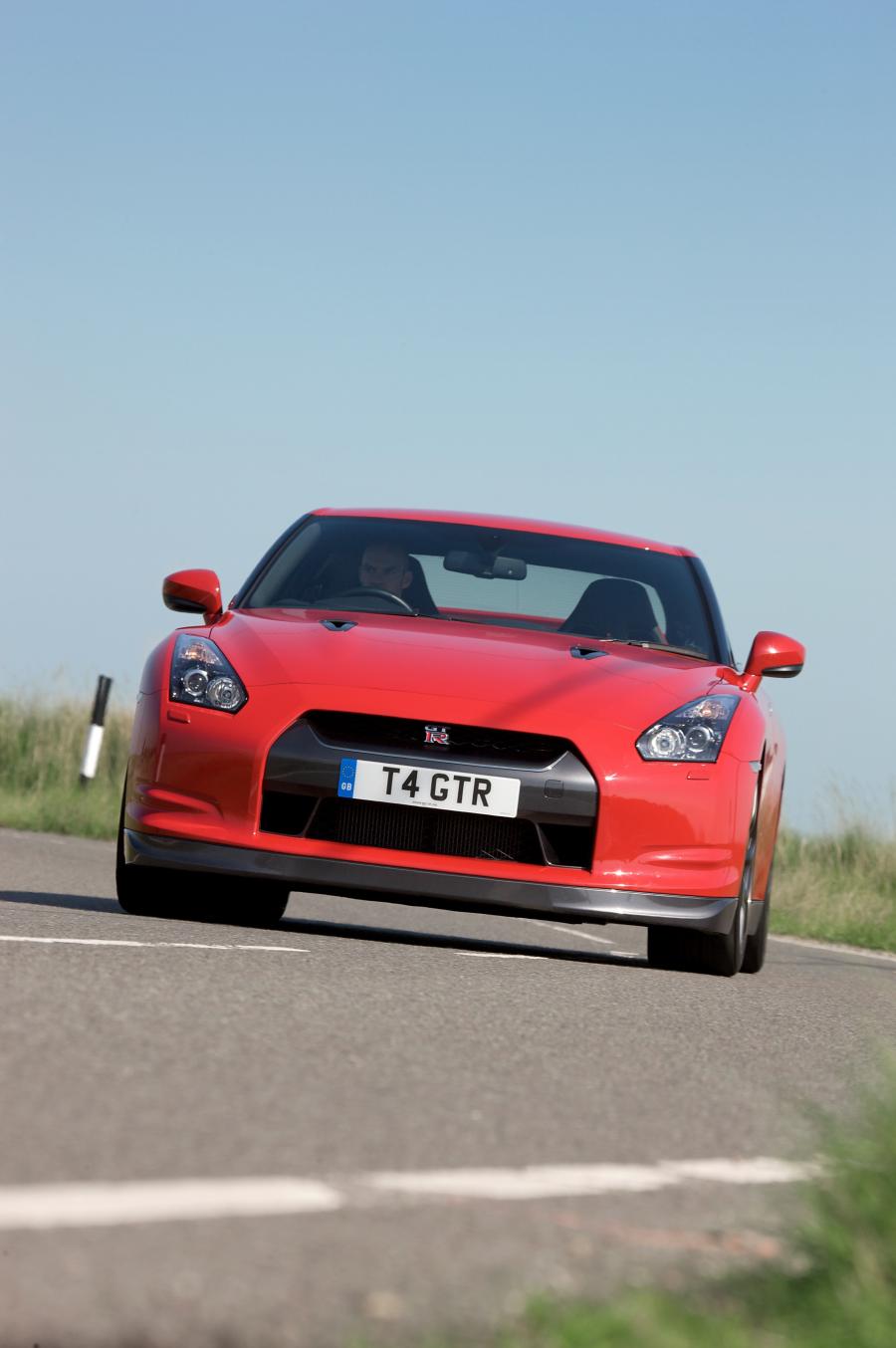  Nissan GT-R 2007 года  (фото 352 из 480)